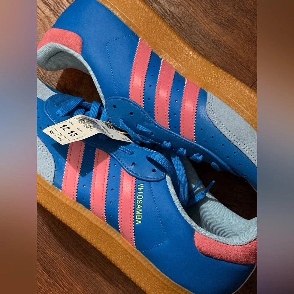 Adidas size 9.5